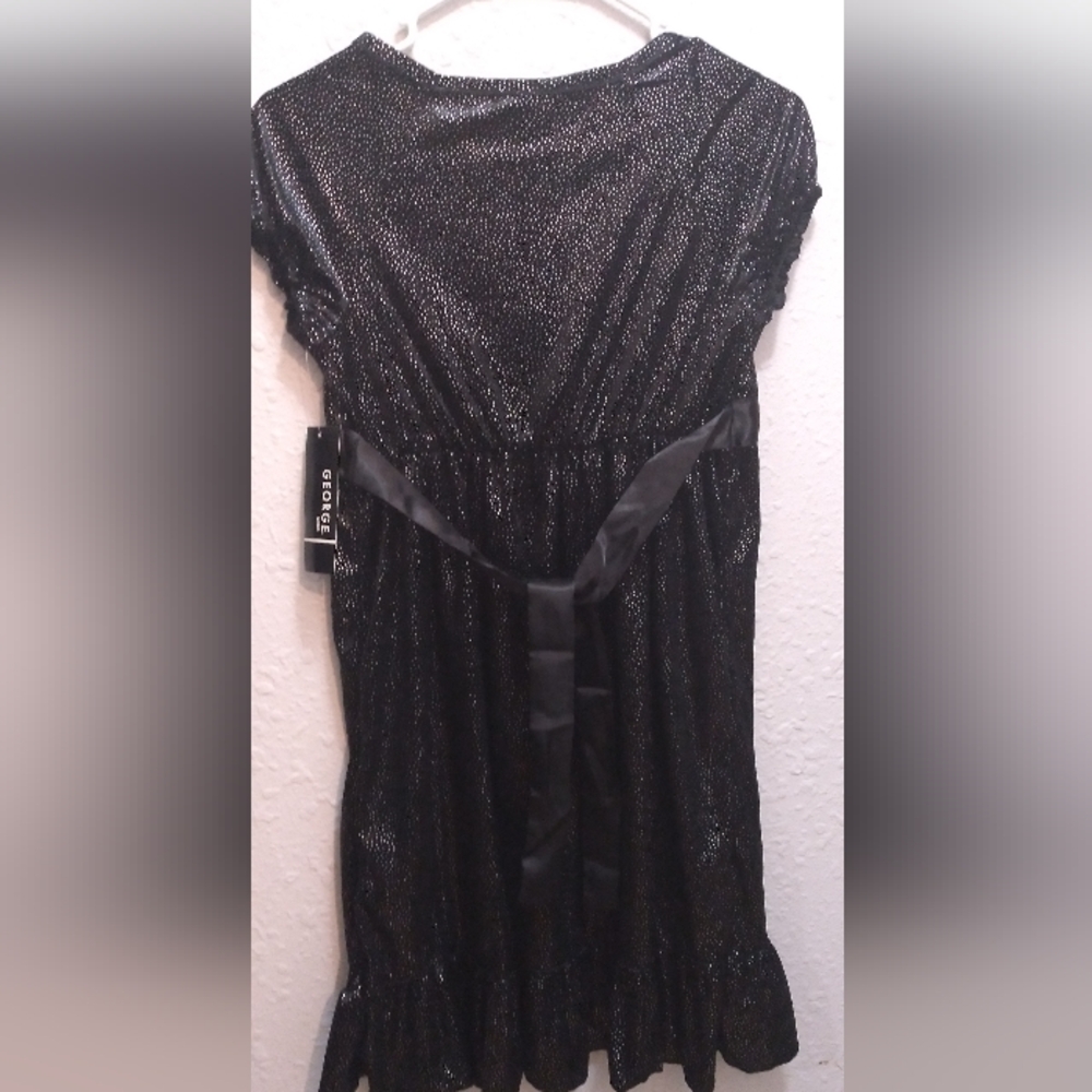 George party/ holiday dress - Picture 5 of 7